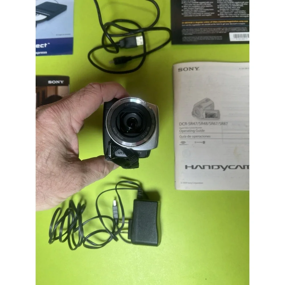 Sony Handy Cam DCR-SR47 Video Recorder Untested